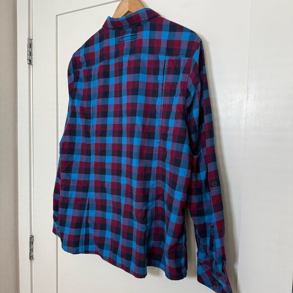 Duluth Trading Co Flannel Shirt Womens Sz XL Red Blue Plaid Button Up Outdoor - Picture 7 of 12